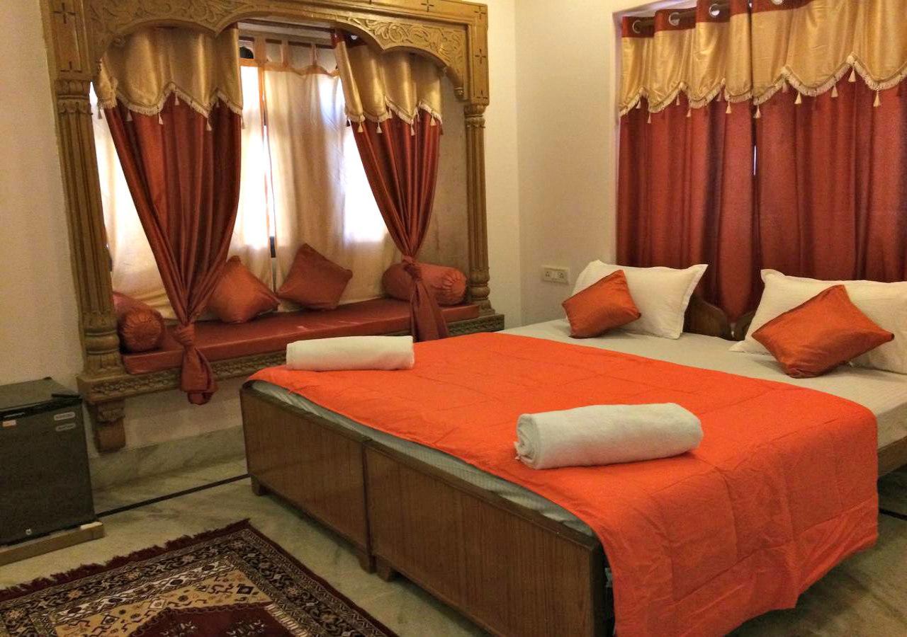 Hotel Kavi Palace Jaisalmer Bagian luar foto