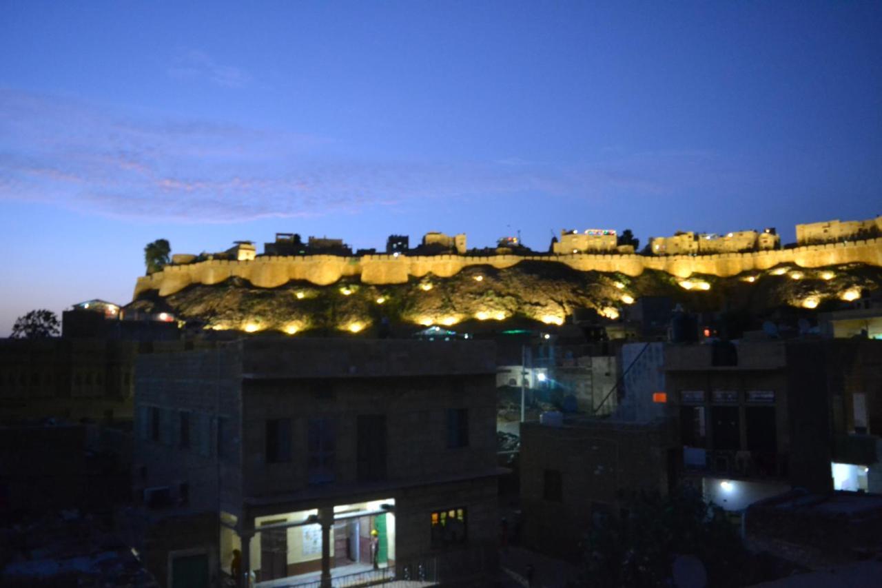 Hotel Kavi Palace Jaisalmer Bagian luar foto