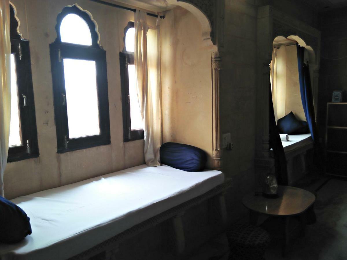 Hotel Kavi Palace Jaisalmer Bagian luar foto