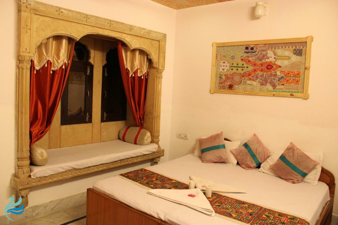 Hotel Kavi Palace Jaisalmer Bagian luar foto